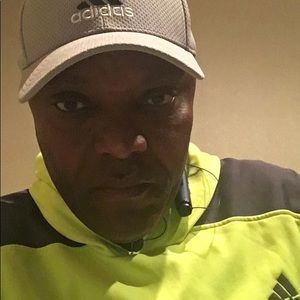 Meet your Posher, Armond